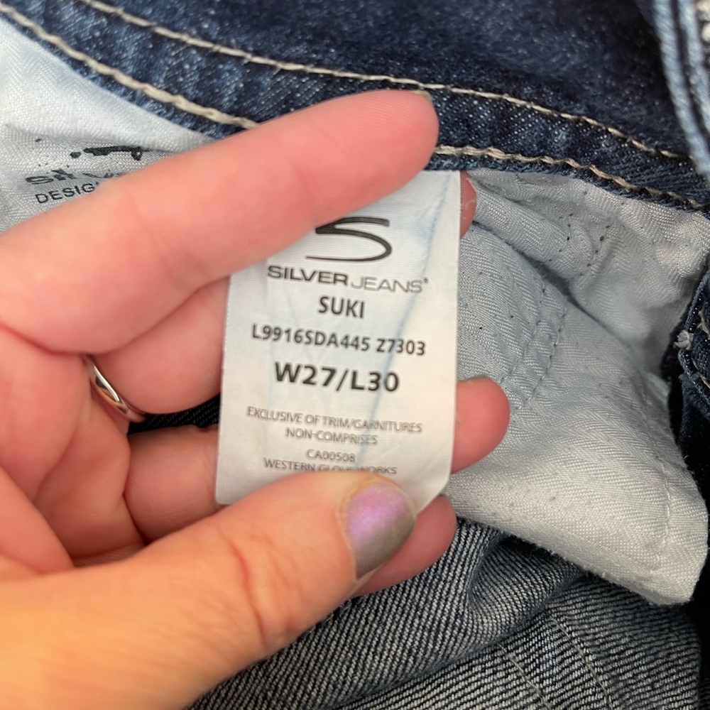 SILVER Suki Womens Jeans Size Waist 27 Length 30 Bootcut Stretchy. Great jeans!